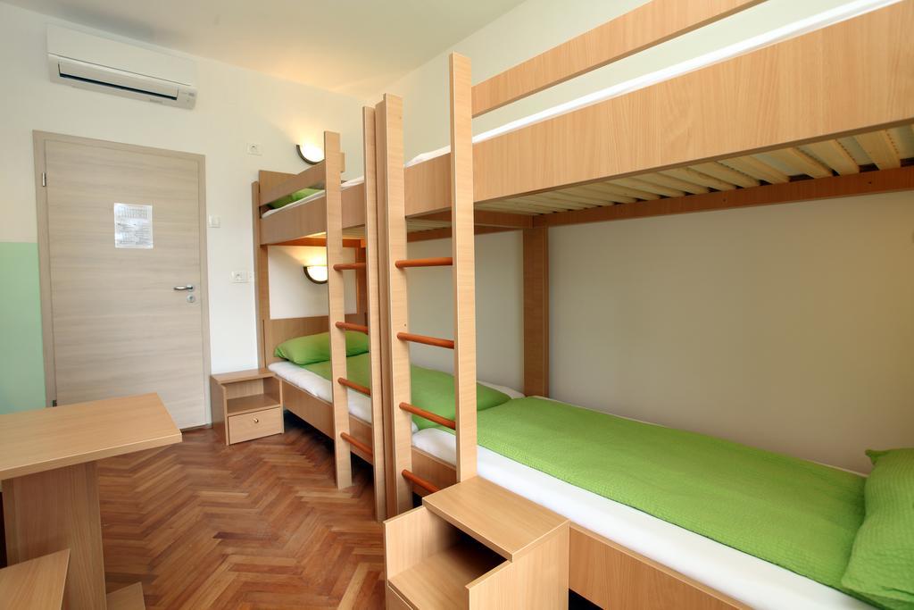 Hostel Soline Portorož Zewnętrze zdjęcie